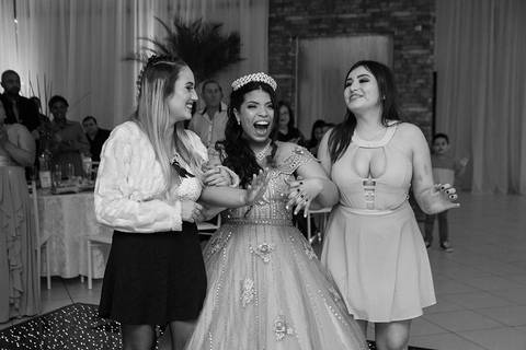 A Festa de 15 anos da Bianca em Sapucaia do Sul'