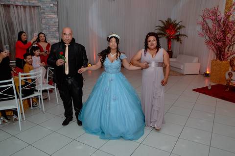 A Festa de 15 anos da Bianca em Sapucaia do Sul'