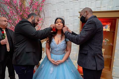 A Festa de 15 anos da Bianca em Sapucaia do Sul'