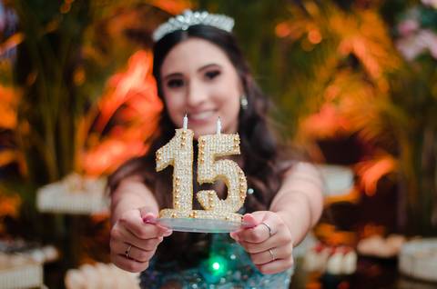 Fotos de Festa de 15 anos em Sapucaia do Sul debutante'