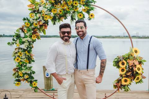 Padrinhos de casamento no Canto da ilha em Porto Alegre Leo Siebert e Humberto Reis'