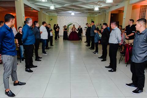 Valsa festa de 15 anos fotógrafo porto alegre Canoas Sapucaia do sul'