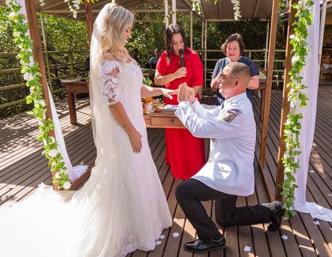 Dia especial

Casamento Lidiane & Claudio

Local: Clube Alfa Barra - Barra da Tijuca



Fotógrafo Wallace Nunes - Rio de Janeiro Zona Oeste

Guaratiba'