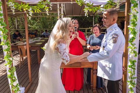 Dia especial

Casamento Lidiane & Claudio

Local: Clube Alfa Barra - Barra da Tijuca



Fotógrafo Wallace Nunes - Rio de Janeiro Zona Oeste

Guaratiba'