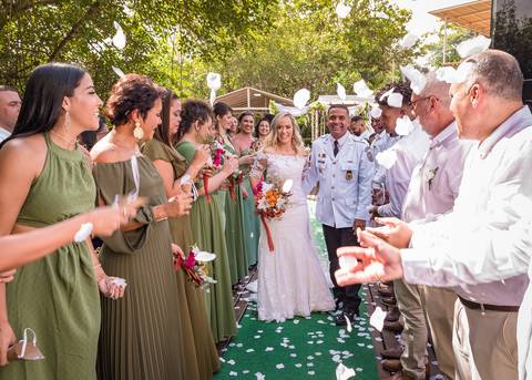Dia especial

Casamento Lidiane & Claudio

Local: Clube Alfa Barra - Barra da Tijuca



Fotógrafo Wallace Nunes - Rio de Janeiro Zona Oeste

Guaratiba'