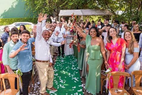 Dia especial

Casamento Lidiane & Claudio

Local: Clube Alfa Barra - Barra da Tijuca



Fotógrafo Wallace Nunes - Rio de Janeiro Zona Oeste

Guaratiba'