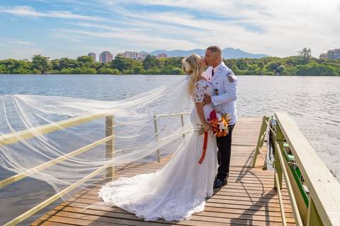 Dia especial

Casamento Lidiane & Claudio

Local: Clube Alfa Barra - Barra da Tijuca



Fotógrafo Wallace Nunes - Rio de Janeiro Zona Oeste

Guaratiba'
