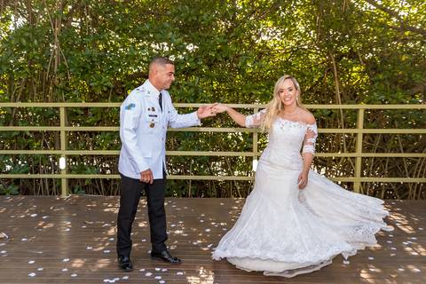 Dia especial

Casamento Lidiane & Claudio

Local: Clube Alfa Barra - Barra da Tijuca



Fotógrafo Wallace Nunes - Rio de Janeiro Zona Oeste

Guaratiba'