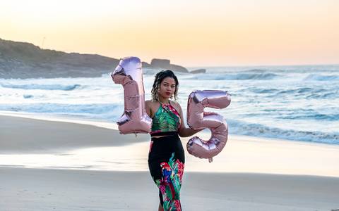 Ensaio lindo da Dayanne realizado na Prainha - Grumari Rio de Janeiro iniciando as comemorações de 15 anos!

Fotógrafo Wallace Nunes - Rio de Janeiro Zona Oeste

Guaratiba'