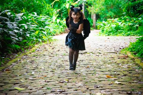 Ensaio fotográfico infantil Malévola Valentina  
Fotografia Wallace Nunes'