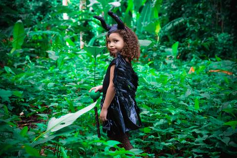 Ensaio fotográfico infantil Malévola Valentina  
Fotografia Wallace Nunes'