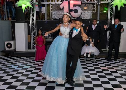 Marcelly festa de15 anos fotógrafo Wallace Nunes'