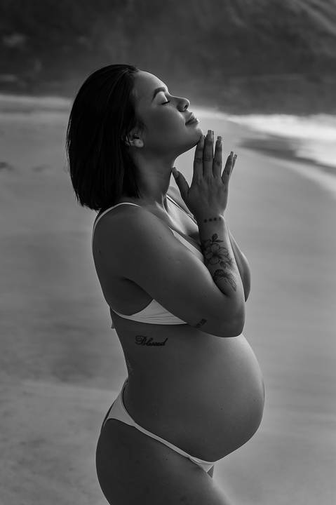 Ensaio gestante nascer do sol Prainha Rio de janeiro Elizabeth'