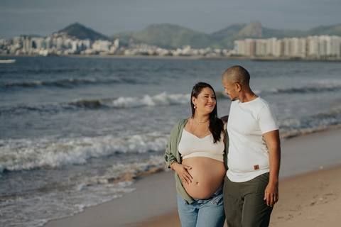book gestante, gestante, gravida, gravidez, maternidade, ensaio gestante,  vila velha, vitoria,  parto, bebê, praia de camburi, ensaio nublado, ensaio com vento, ensaio gestante na praia, ensaio gestante no amanhecer, praia deserta, amanhecer 
'