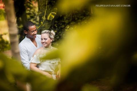Foto Pré Wedding em Cataguases - Mg, foto de casal lindos interracial, feita pelo fotografo de Cataguases e região Felipe Santana, no Hotel Cataguases em Minas Gerais.'