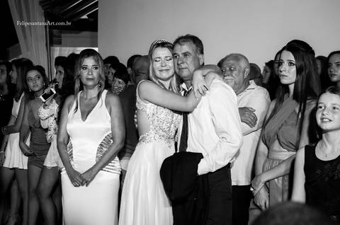 fotos-emoção-15-anos-alegria-choro-felipe-santana-fotografia'