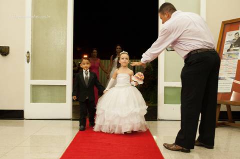 daminhas-felipe-santana-fotografo-entrada-casamento'