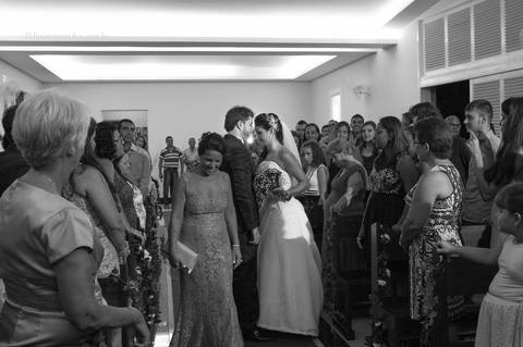 beijo-casamento-noiva-felipe-santana-cataguases'