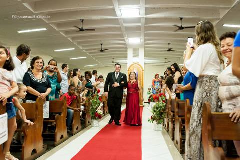 entrada-noivo-mãe-felipe-santana'