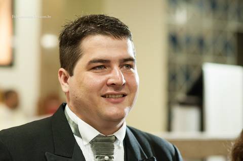 noivo-esperando-entrada-noiva-foto-album-casamento-anderson-claudia'