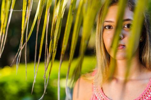 foto-entre-folhas-book-15-anos-helena-fotografo-cataguases'