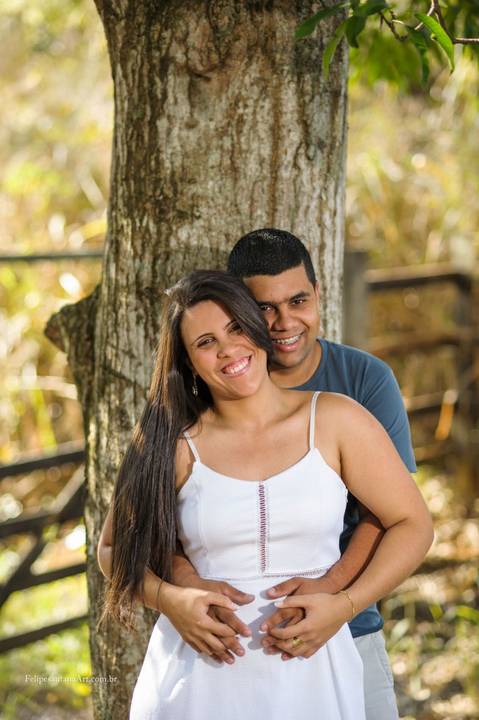 Fotografia de pré casamento, pré wedding, fotografo de casamento em cataguases Minas Gerais, MG.
Vestido de noivas para casamento, fornecedor de casamentos,
melhores fotografos de minas gerais, ensaio externo de casamento, Fotógrafo profissional  para cas'