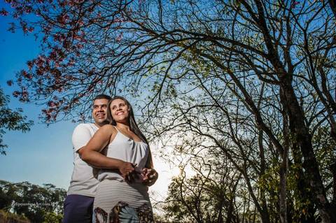 Fotografia de pré casamento, pré wedding, fotografo de casamento em cataguases Minas Gerais, MG.
Vestido de noivas para casamento, fornecedor de casamentos,
melhores fotografos de minas gerais, ensaio externo de casamento, Fotógrafo profissional  para cas'
