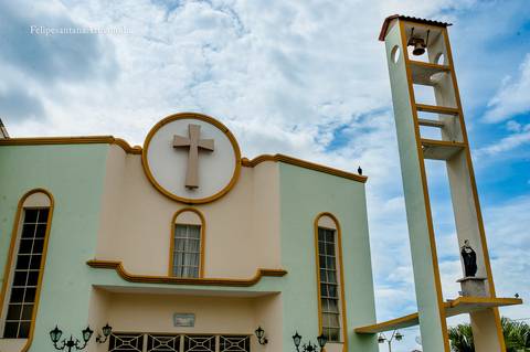 Fotografia da igreja no dia do batismo '