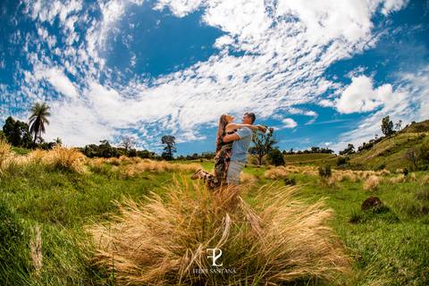 foto natureza céu azul em carrandcas '
