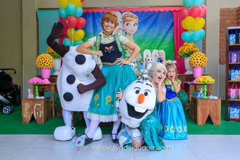 fotografia de festa infantil rj festa infantil tema frozen personagem vivo tema forze festa de menina '