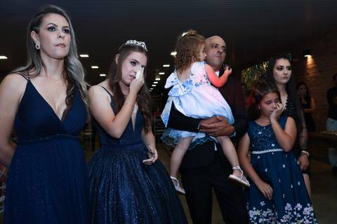 Festa de 15 anos em Taquara, fotógrafo Ander Lopes Fotografia, debutante com making of 2023'