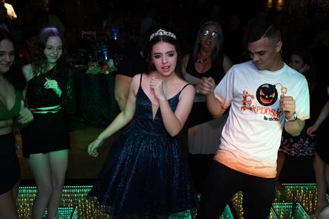 Festa de 15 anos em Taquara, fotógrafo Ander Lopes Fotografia, debutante com making of 2023'