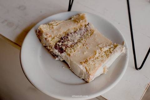 Casa convidado leva um pouquinho do carinho e agradecimento dos noivos nesse momento especial.'