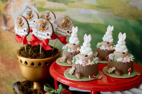 aniversario 01 ano tema bosque detalhe decoração doces personalizados'