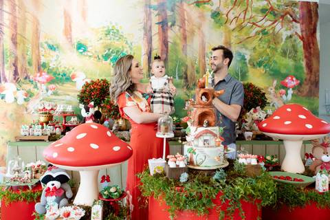 aniversario 01 ano tema bosque hora do parabéns'