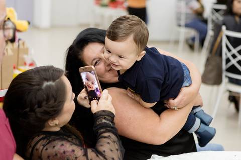 decoração parque do mickey amora chantilly festas foto com os pais'
