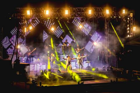Fotógrafo de eventos registra show d dupla sertaneja  Pedro Paulo e Alex, no recinto João Milanez na Expo Londrina.'