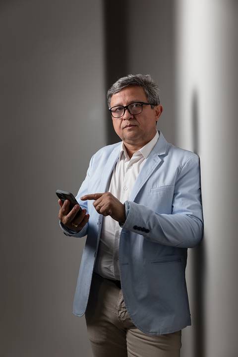 Conquiste o mercado com um headshot em Londrina. Fotos focadas no rosto que transmitem empatia e segurança'