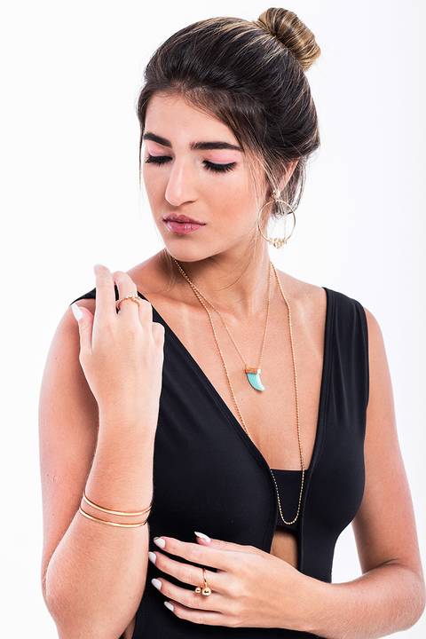 Fotografia de joias e semijoias feito pelo fotógrafo Roberto Custódio de Londrina PR.
'