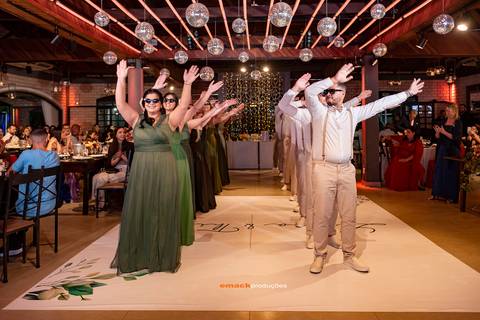 casamento de dia, vestido de noiva, casamento pôr do sol, vestido das madrinhas, recanto das hortênsias, maquiagem da noiva, fotógrafo profissional de casamento'