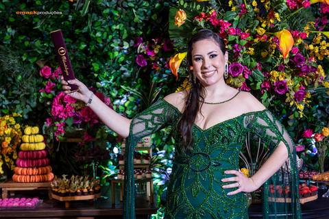 formatura, fotógrafo de formatura, fotógrafo profissional de formatura, porto alegre, canoas, vestido formatura, maquiagem formatura, balada de formatura, decoração de formatura'