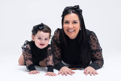 book dia das mães, book estúdio, book mãe e filha, ensaio fotográfico, fotógrafo profissional, tal mãe tal filha, book, estúdio, porto alegre, canoas, gravataí, cachoeirinha, viamão, alvorada'