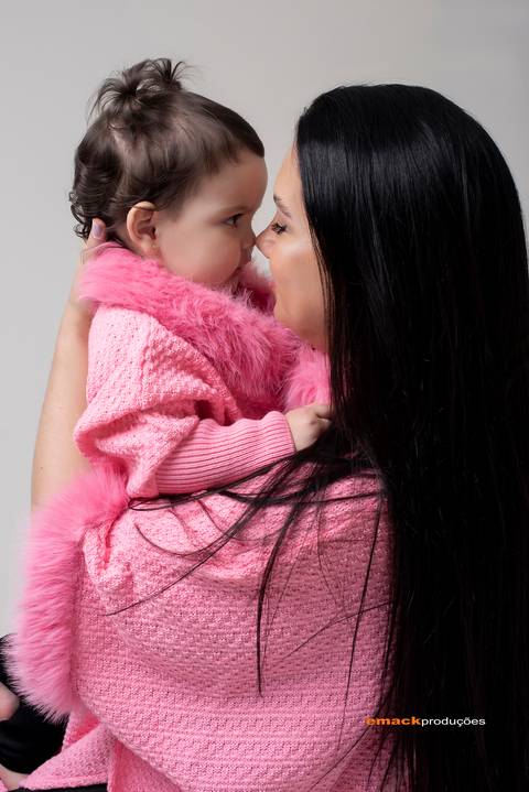 book dia das mães, book estúdio, book mãe e filha, ensaio fotográfico, fotógrafo profissional, tal mãe tal filha, book, estúdio, porto alegre, canoas, gravataí, cachoeirinha, viamão, alvorada'