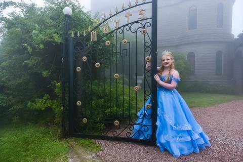 Ensaio fotográfico artístico de 15 anos em castelo'