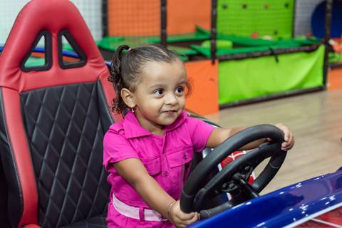 Fotógrafo de aniversário infantil registrando festa Patrulha Canina'