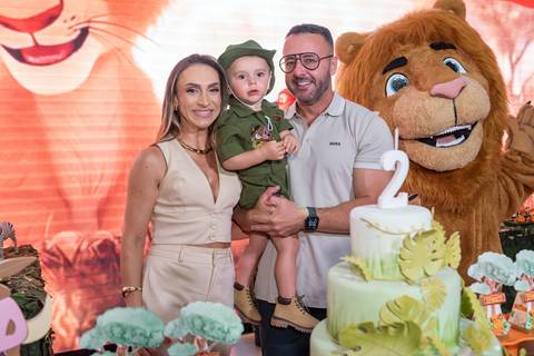 Aniversário de 2 anos com fotografia profissional infantil'