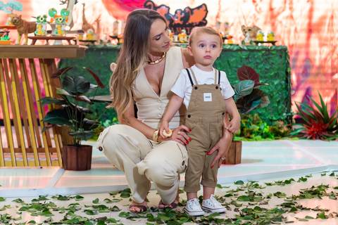 Fotografia de aniversário de criança no Richesky Kids e Teens'