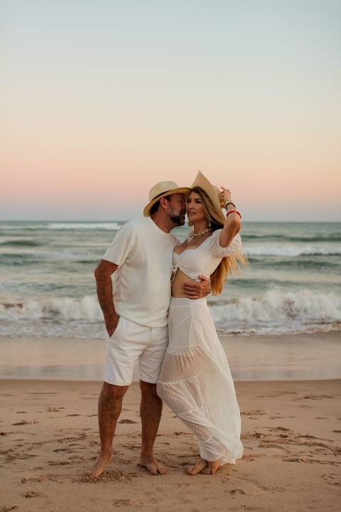Ensaio na Praia do Forte Bahia
Família
Viajar para Praia do Forte
Melhor Viagem 
Waldyr Lantyer Fotografia
Waldyr José Andrade Lantyer
Fotógrafo em Praia do Forte
Fotografo em Barra do Corda-Ma'