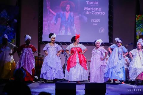 Praia do Forte Bahia, Fotografo em Praia do Forte, fotografo em salvador, baianas, dia internacional das mulheres'