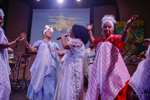 Praia do Forte Bahia, Fotografo em Praia do Forte, fotografo em salvador, baianas, dia internacional das mulheres, Mariane de Castro, casa da nati, Casa da Nati Praia do Forte, WALDYR LANTYER pROJETO TAMAR'